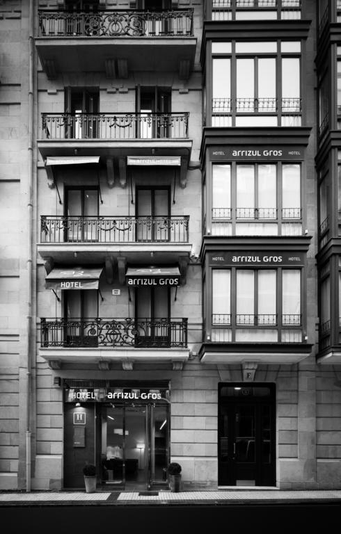 Hotel & Suites Arrizul Gros Saint-Sébastien Extérieur photo